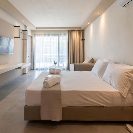 La Boheme Suites 斯卡拉伯塔麦斯 外观 照片