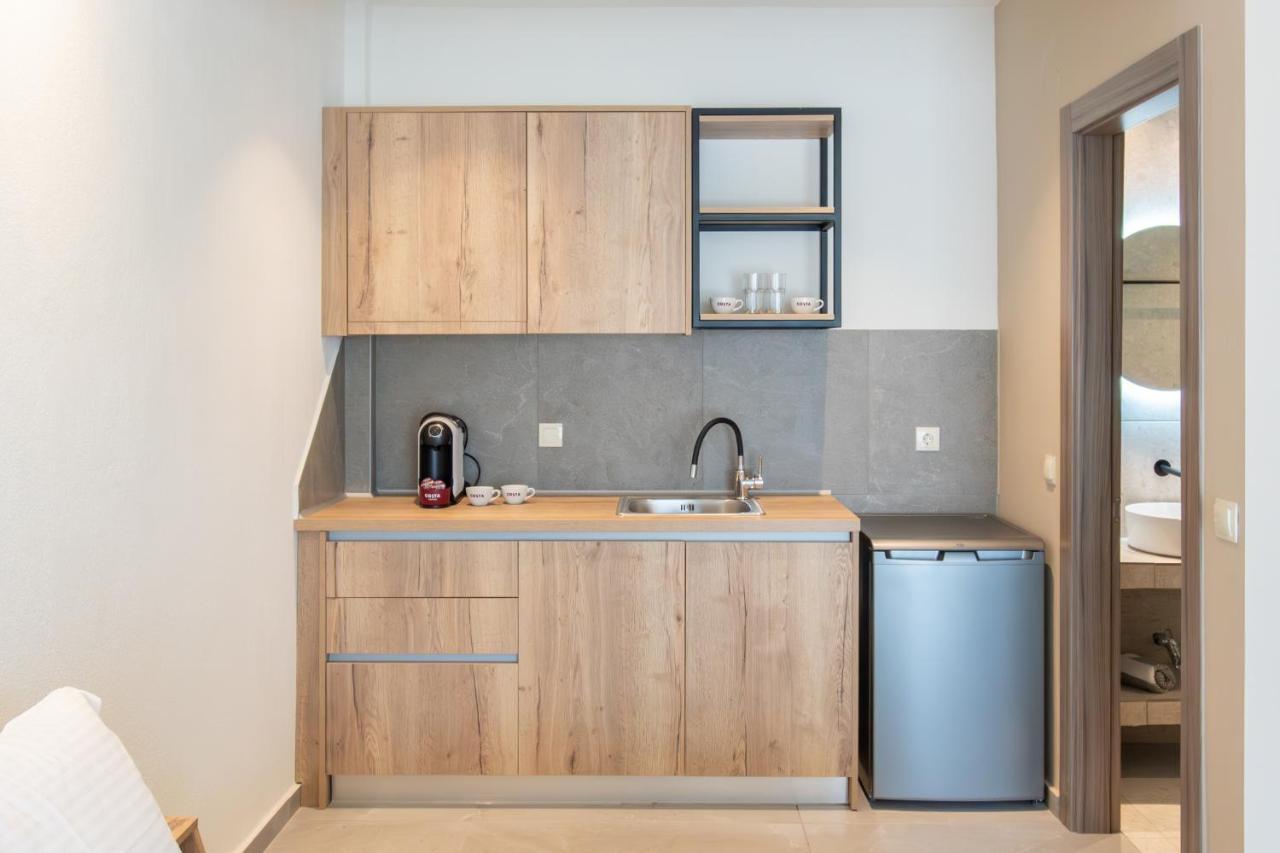 La Boheme Suites 斯卡拉伯塔麦斯 外观 照片