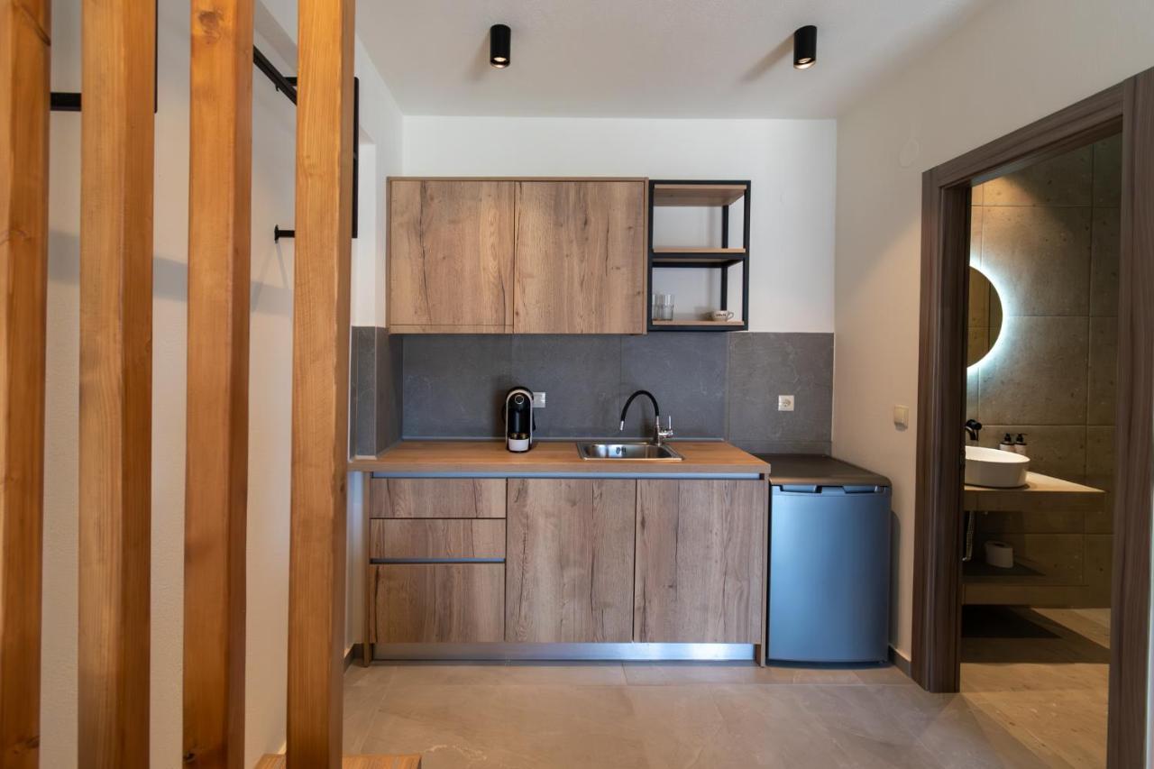 La Boheme Suites 斯卡拉伯塔麦斯 外观 照片