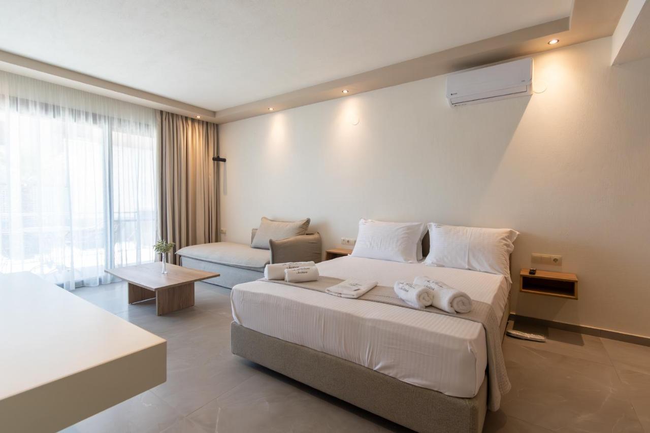 La Boheme Suites 斯卡拉伯塔麦斯 外观 照片
