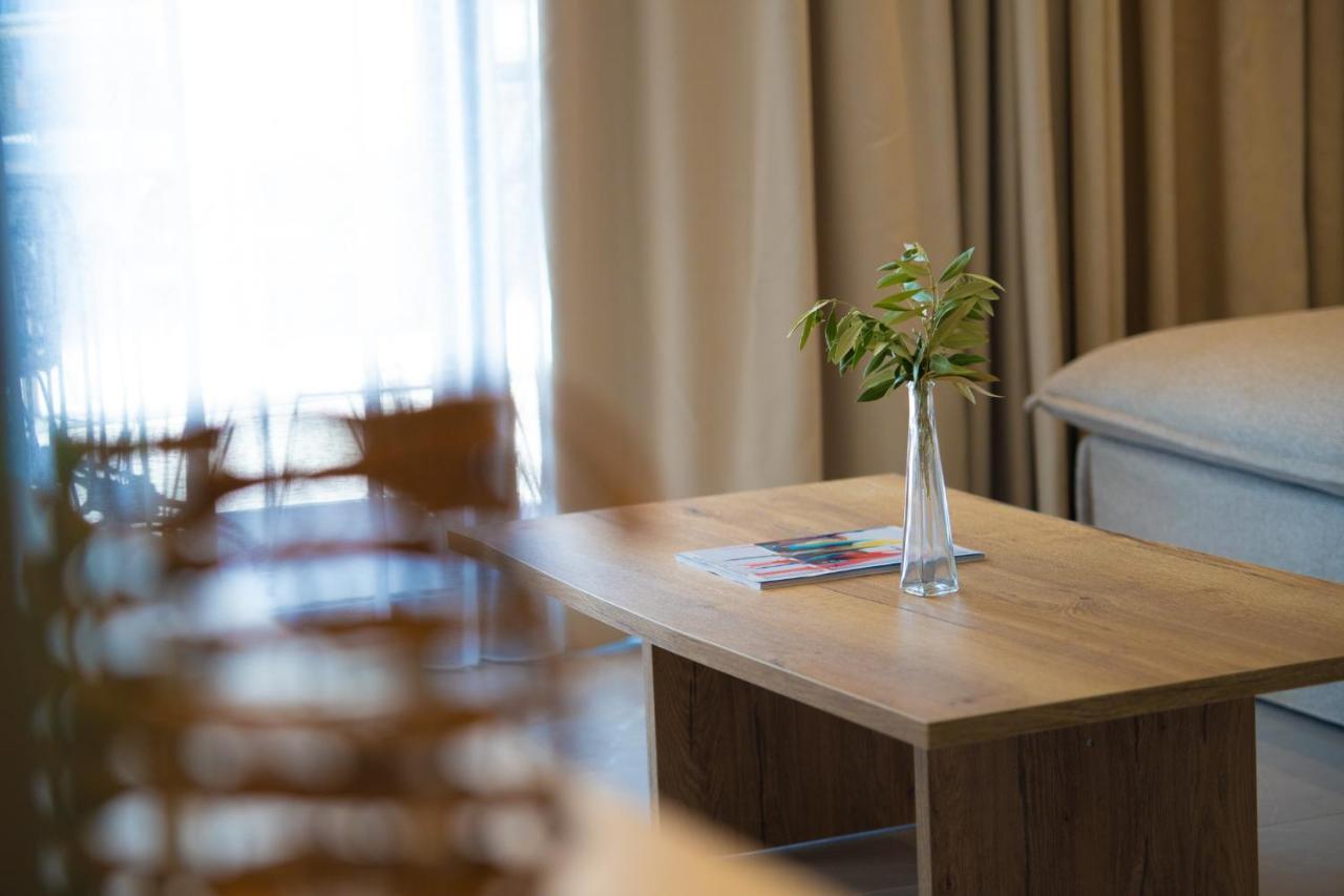 La Boheme Suites 斯卡拉伯塔麦斯 外观 照片